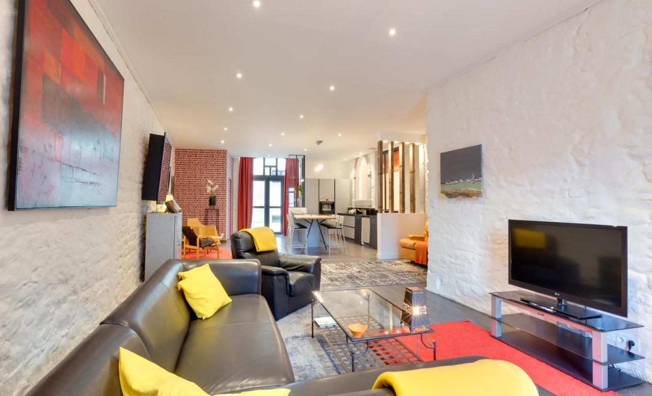 Galerie Angle3 Apartment แก็งแปร์ ภายนอก รูปภาพ